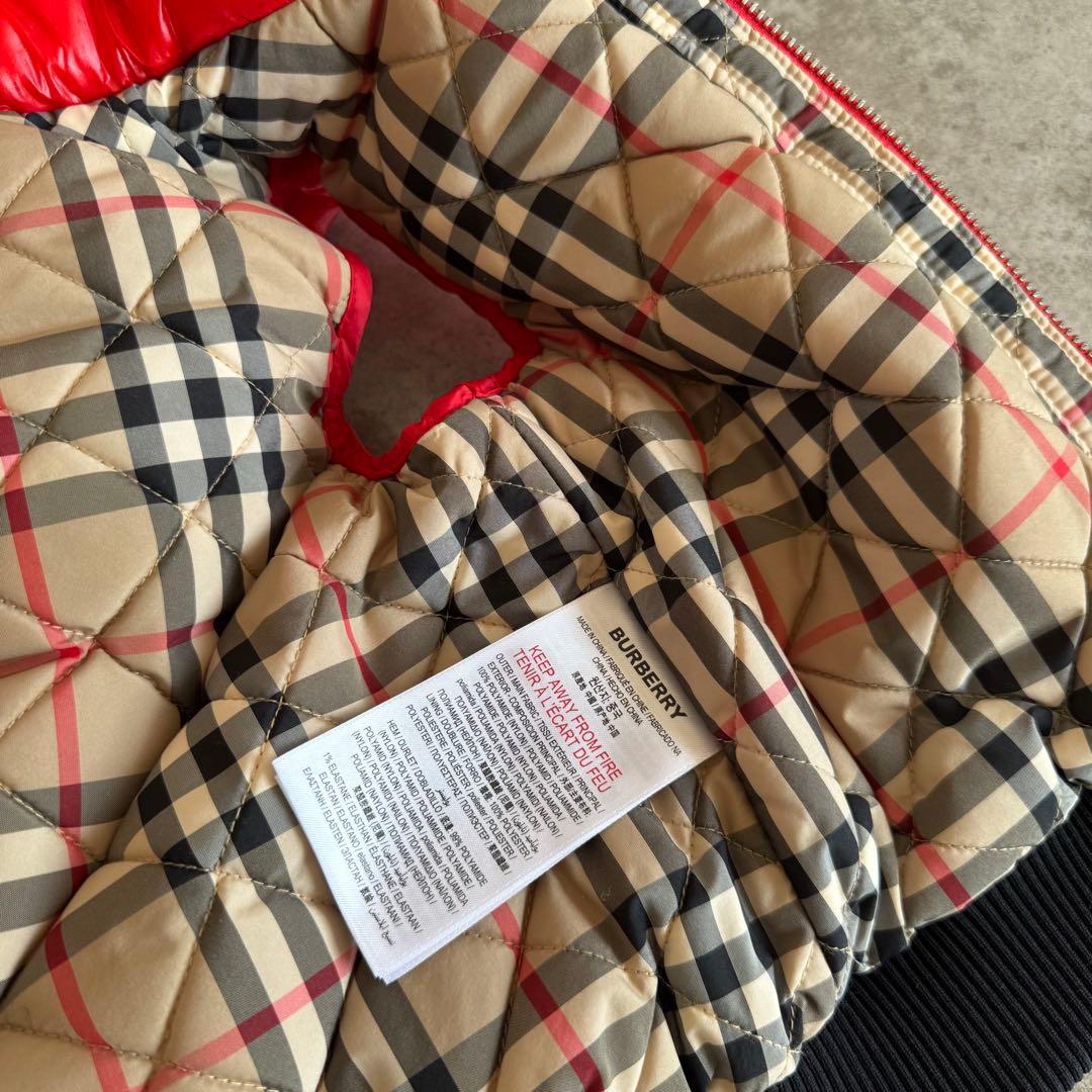 極美品 バーバリー キッズ ダウンベスト 92 赤 フード キッズ