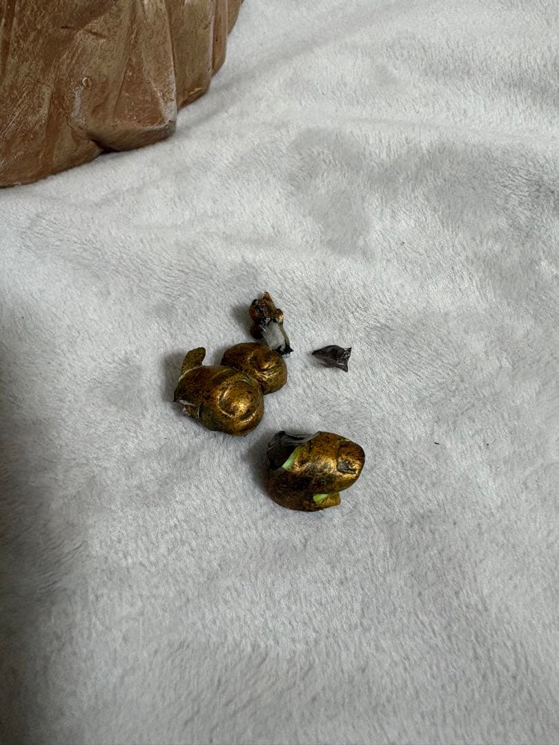 ミ*ク様 美女と野獣 ガストン＆ル・フウ フィギュア 銅像 訳あり