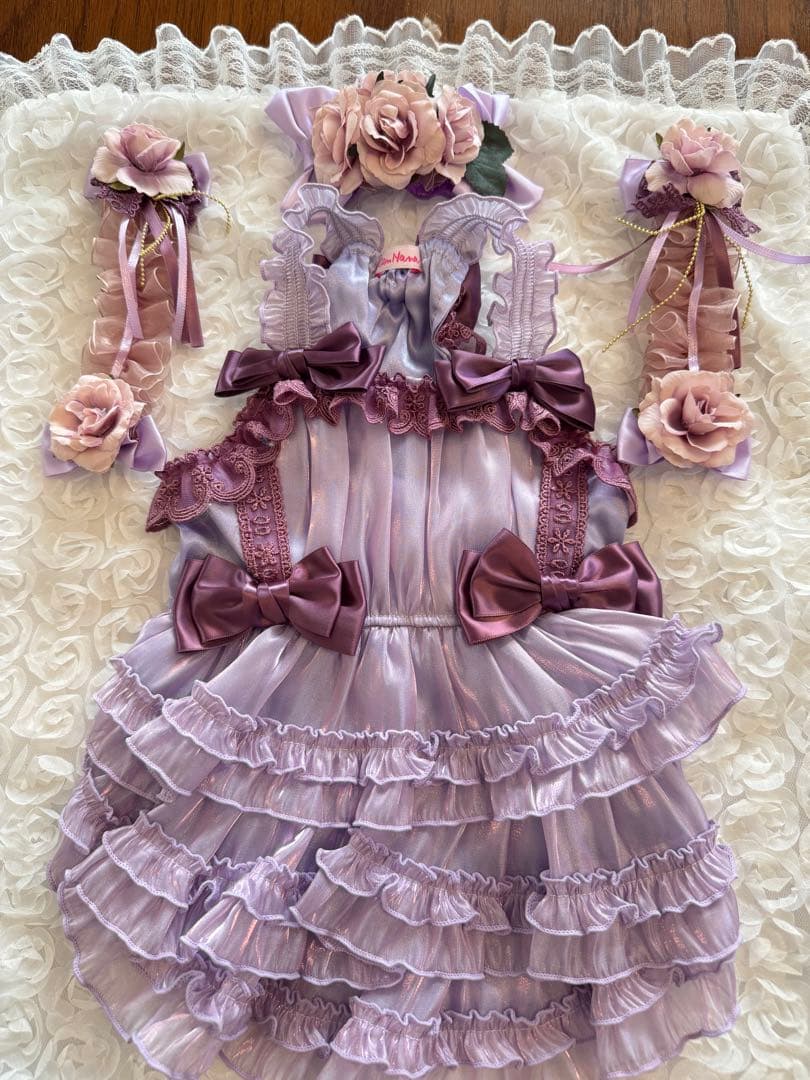 きゃんナナ　サテンドレスアップワンピース