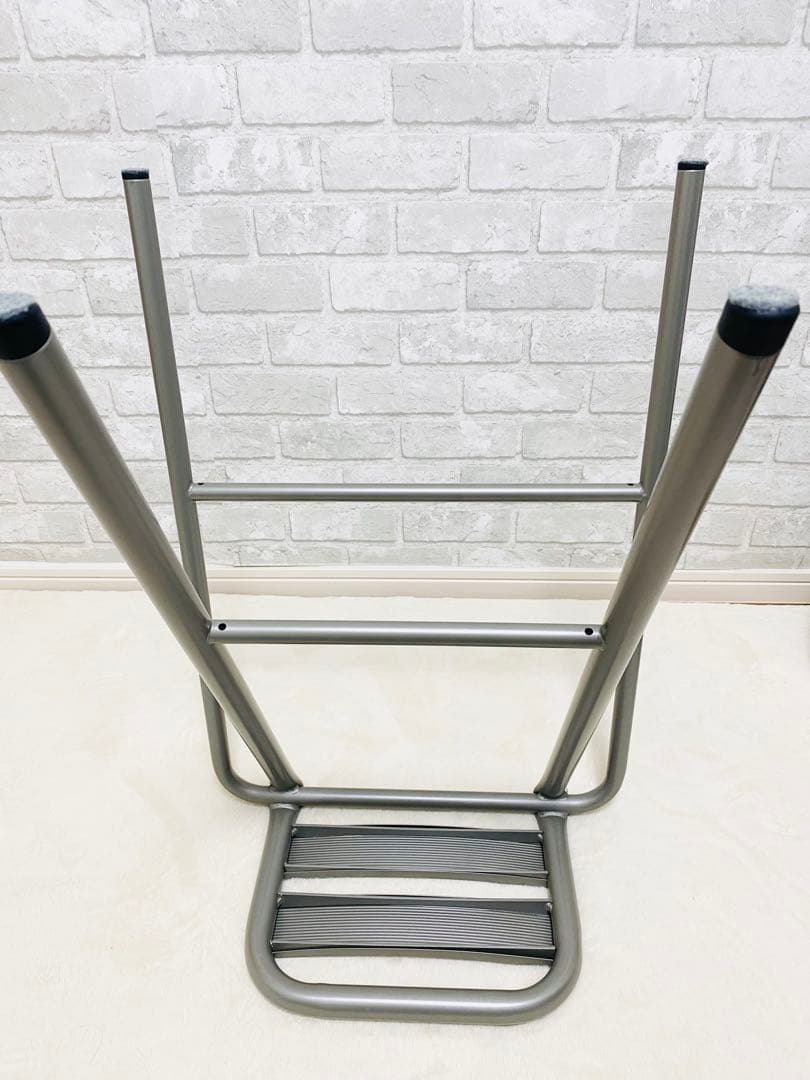 デュエンデ　 ベント ハイスツール