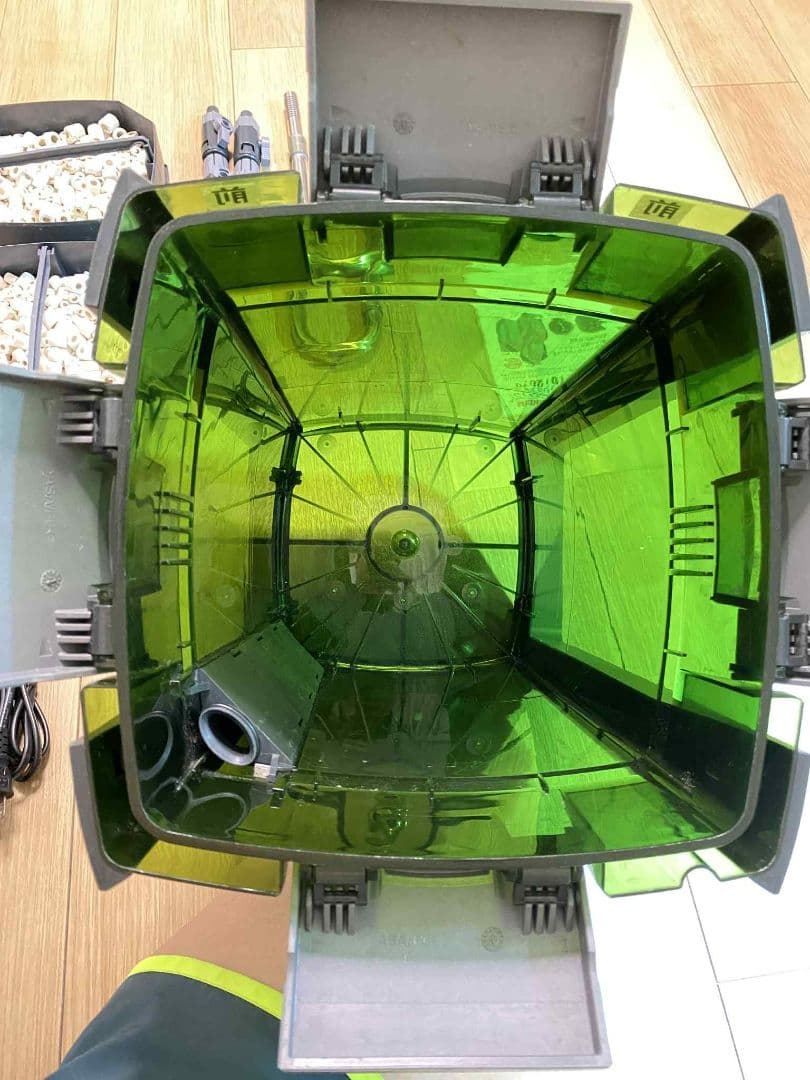 eheim 2078(50/60hz)中古