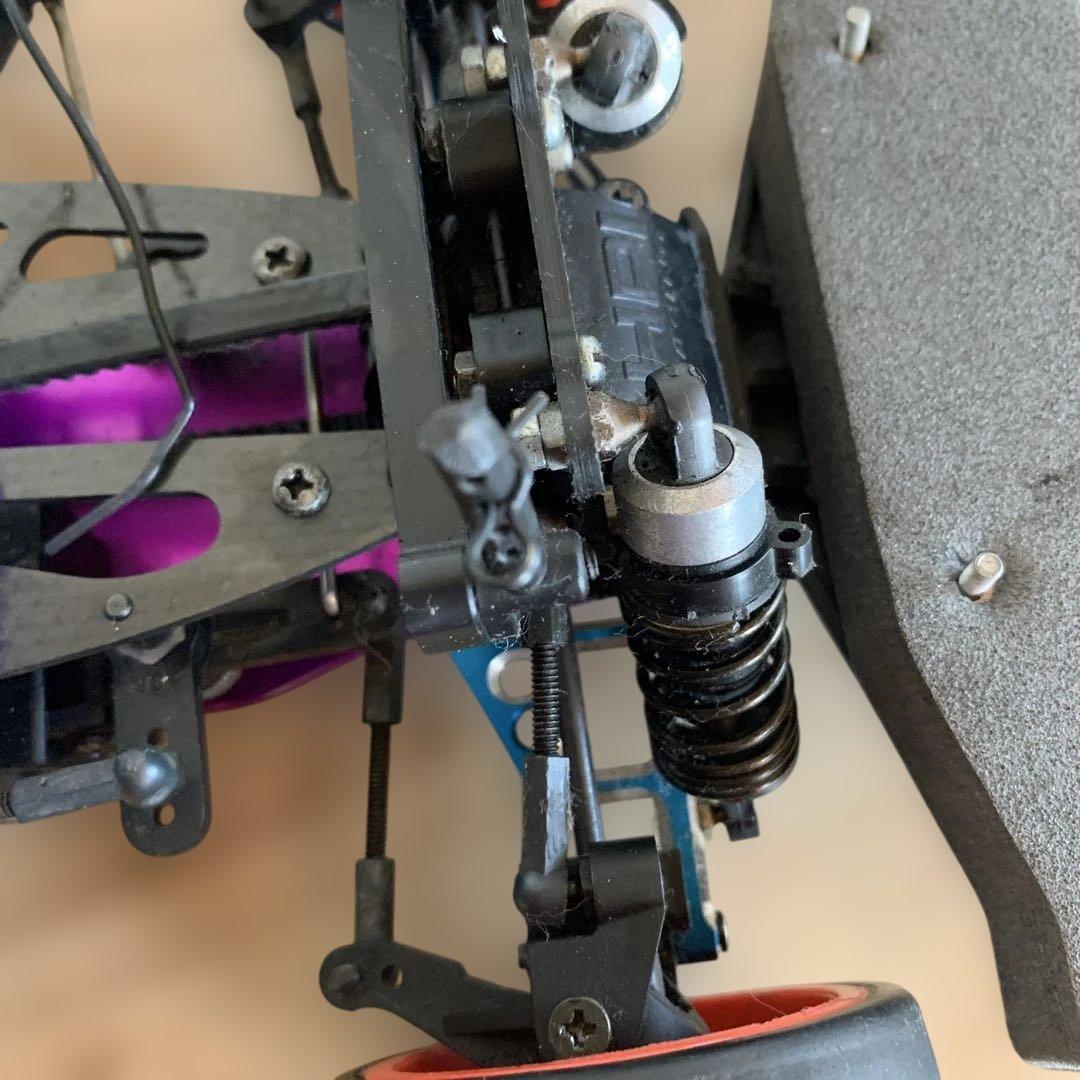 東京理研です。HPI RCホビーラジコンカー カーボンファイバー製当時もの