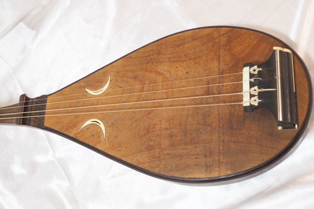 筑前琵琶 四弦 半月細工 和楽器