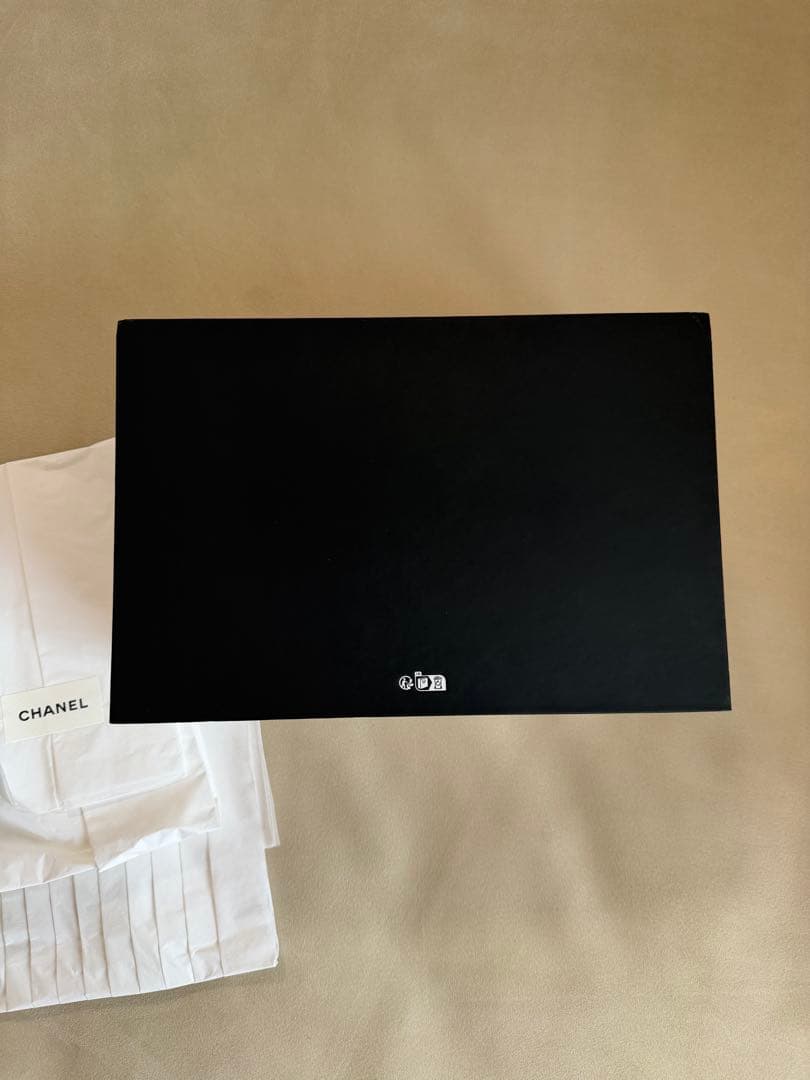 【CHANEL】フランス本店限定のショッパーとバッグの箱