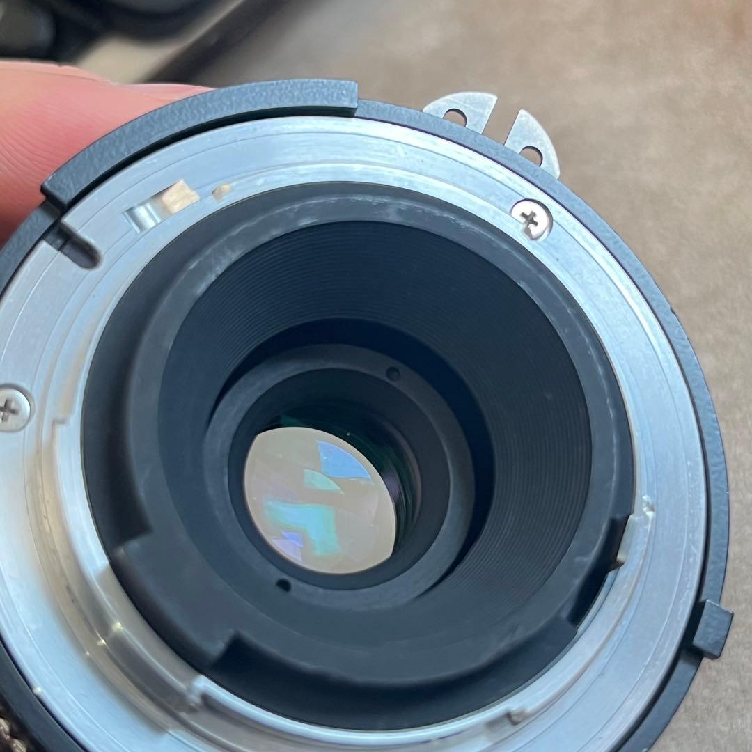 【動作品】Nikon FM10 + Zoom-NIKKOR 35~70mm