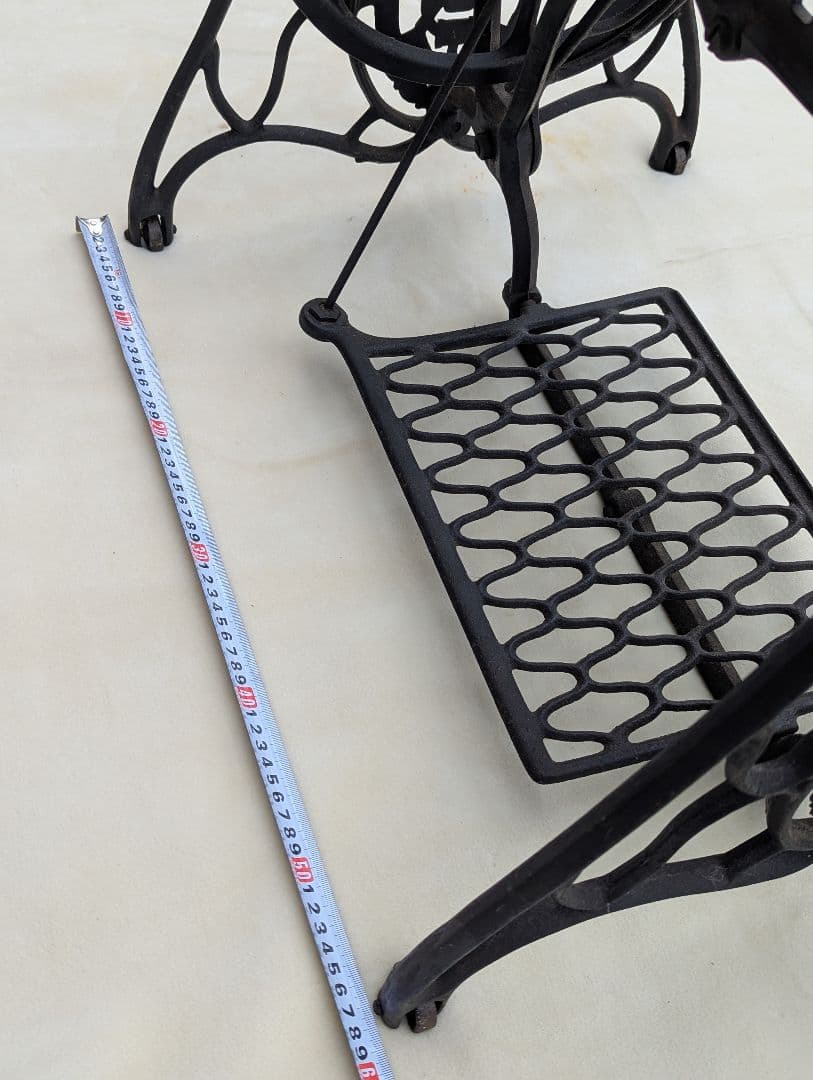 ネ*ャ様 シンガー　網目ミシン脚　ミシン台　テーブル脚　アンティーク　レトロ