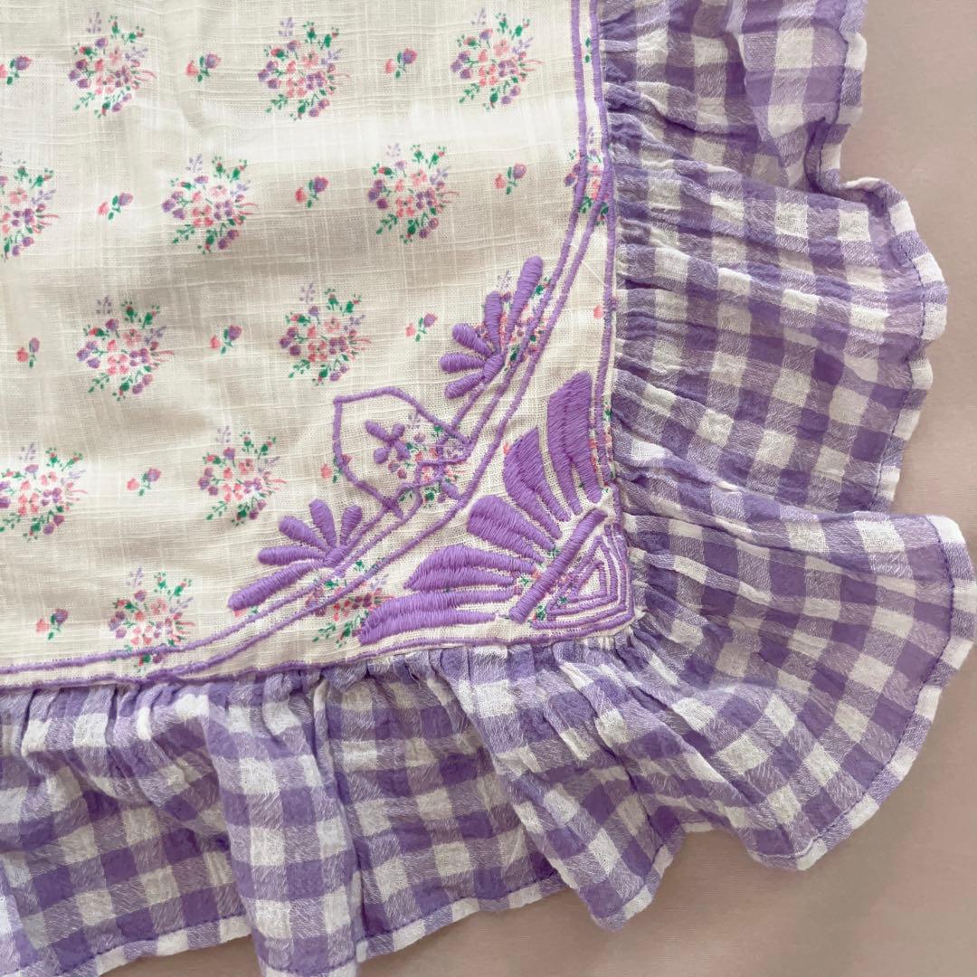 新品未使用　bonjour diary フリルクッションカバー 紫　パープル