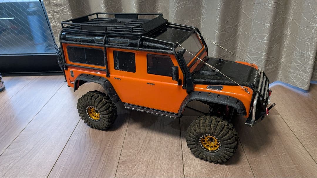 TRAXXAS TRX4 Defender 本体