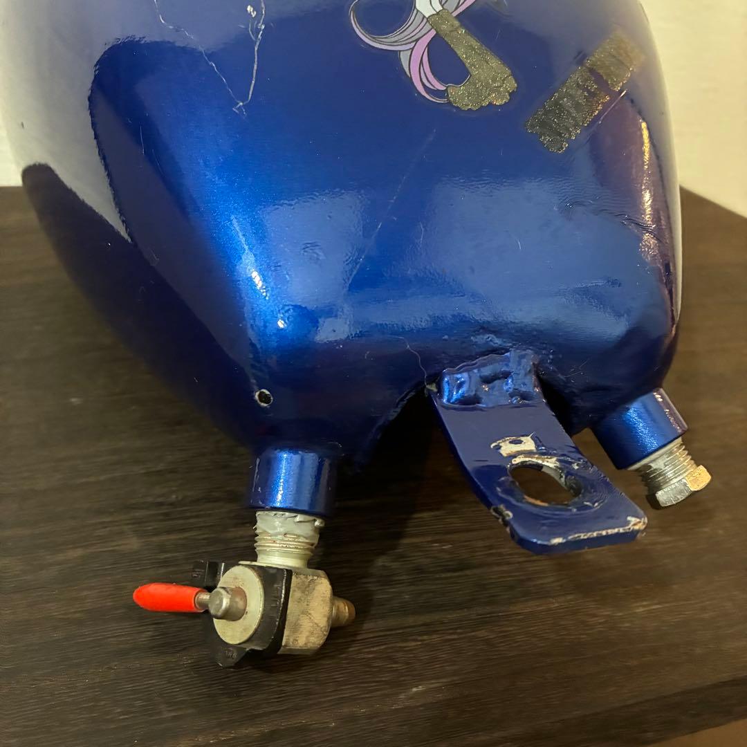 ピーナッツタンク　ジャンク品　キャップ無し