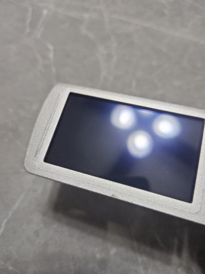 Panasonic デジタルハイジョンビデオカメラ HC-V520M ホワイト