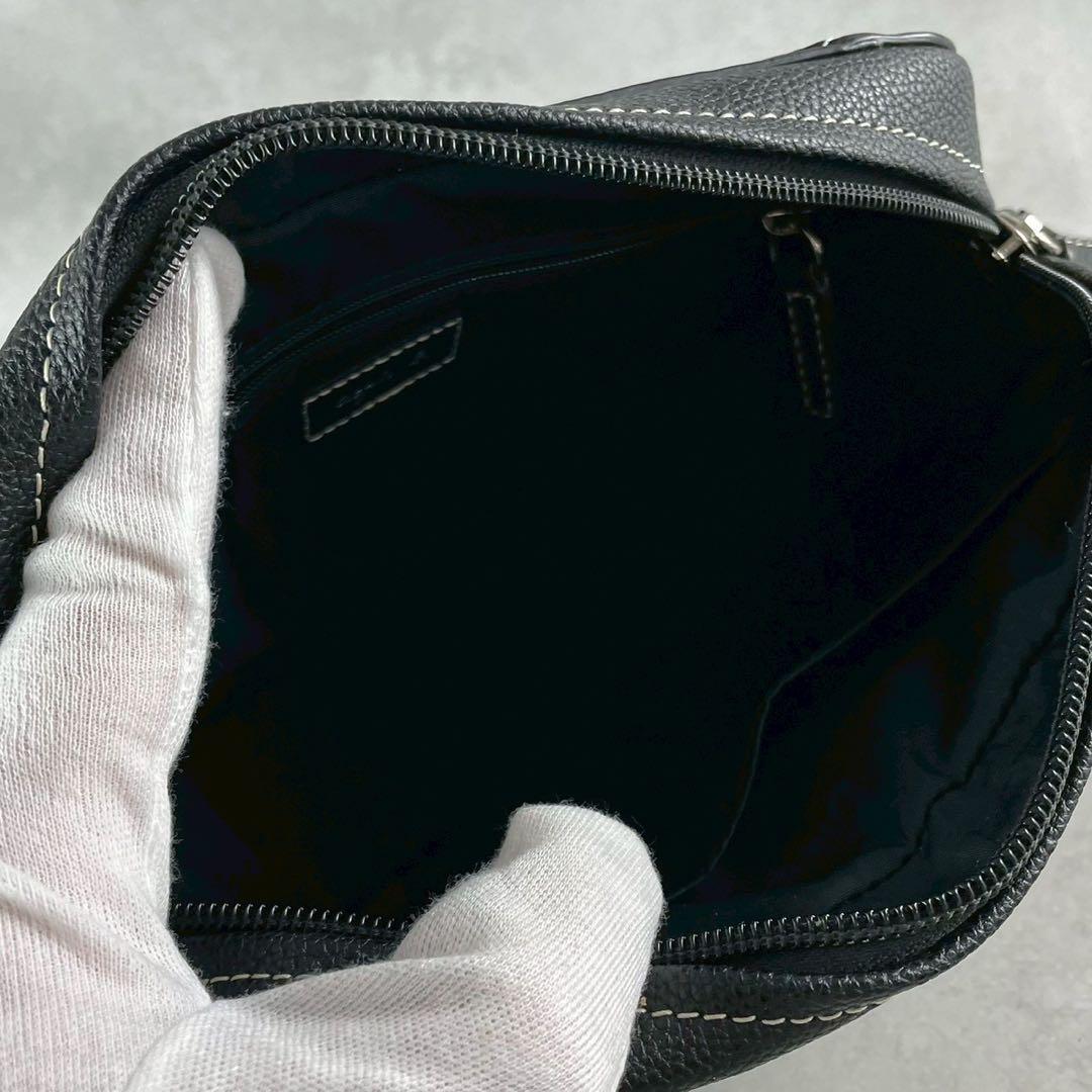 ✨極美品✨アニエスべー　ショルダーバッグ 2way ターンロック　レザー　黒