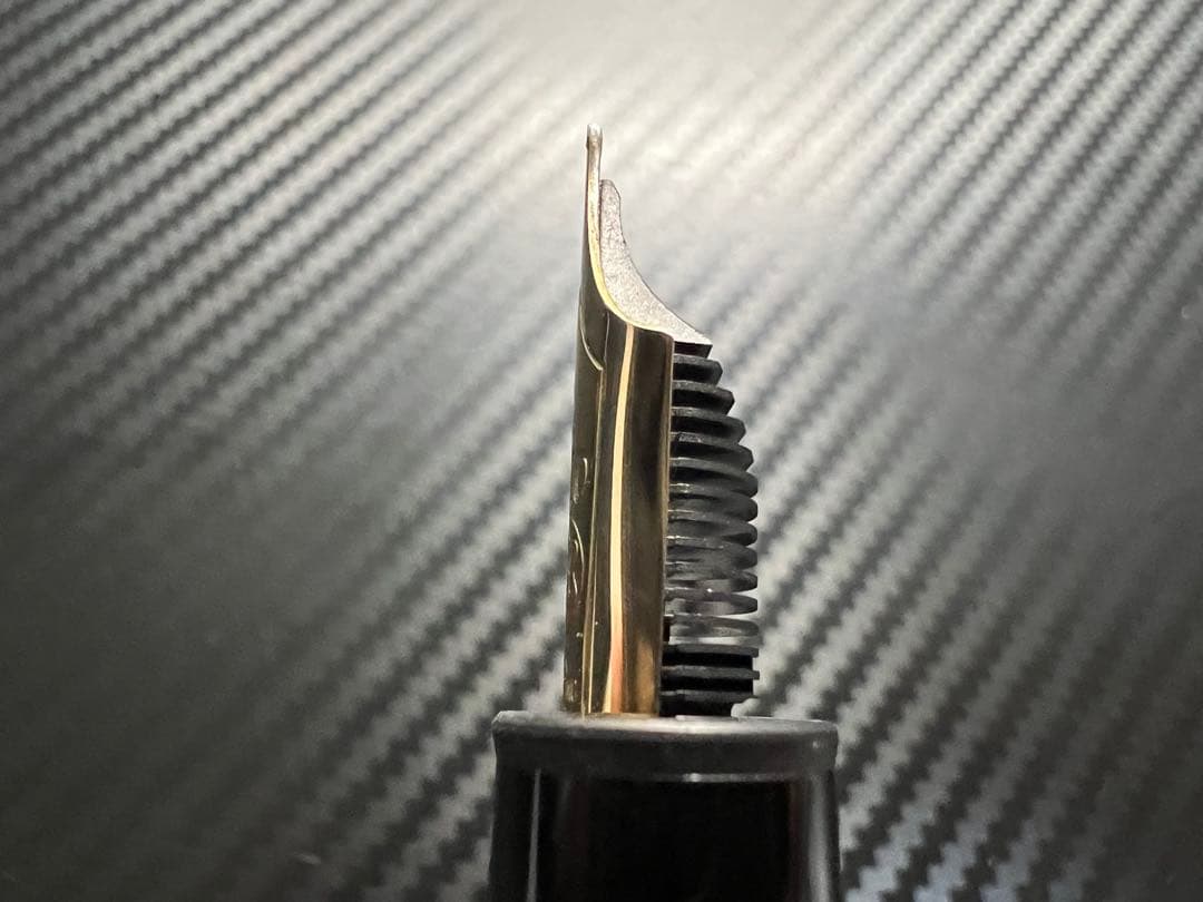 モンブラン マイスターシュテュック 146 万年筆 F 細字 14K 全金