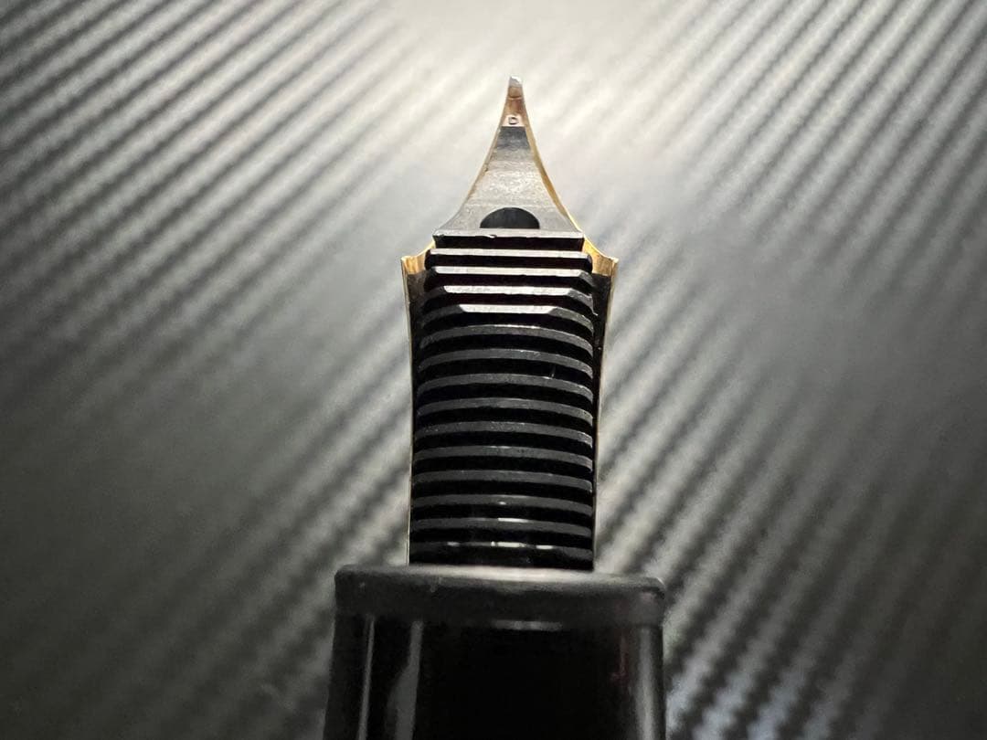 モンブラン マイスターシュテュック 146 万年筆 F 細字 14K 全金