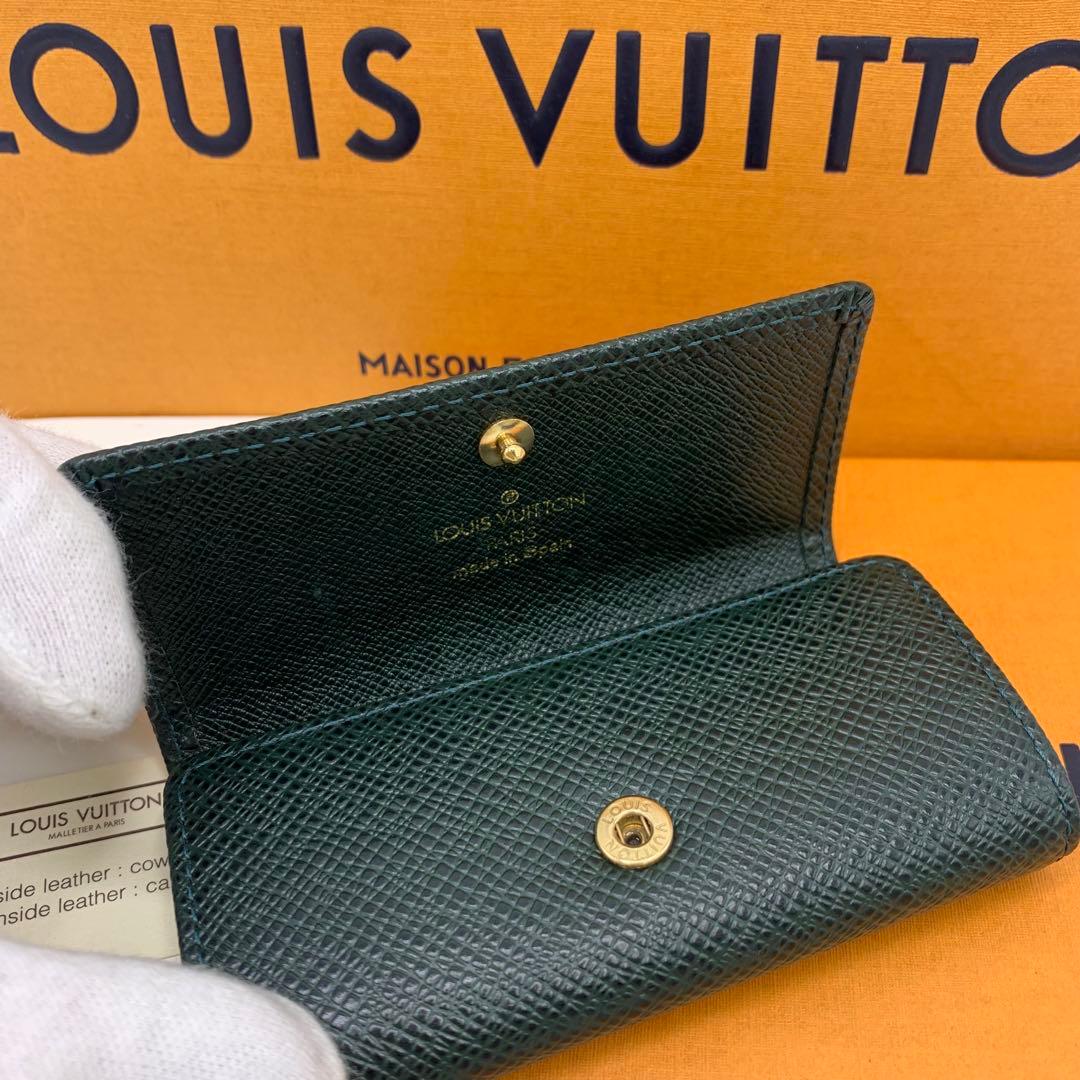 【新品同様】ルイヴィトン　キーケース　ミュルティクレ4 4連　タイガ