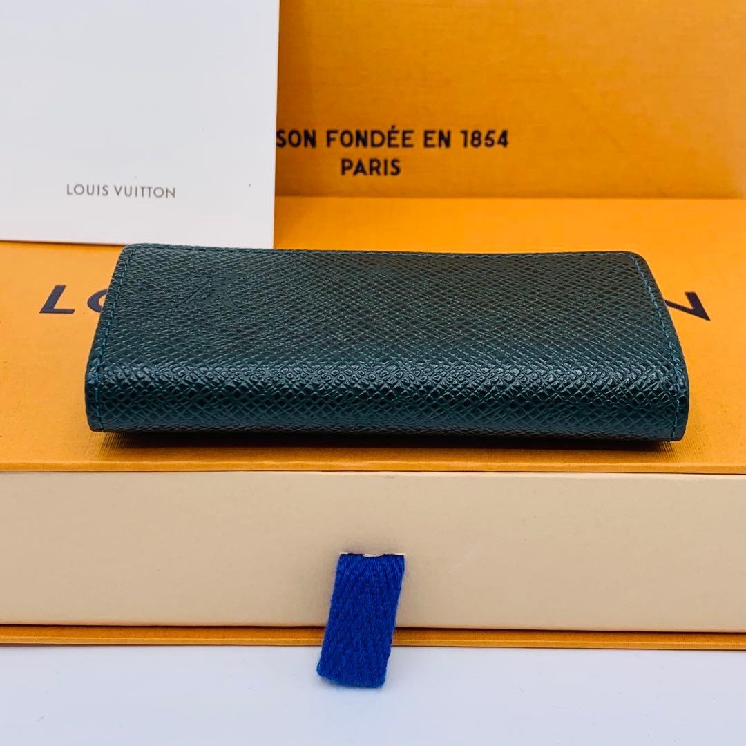 【新品同様】ルイヴィトン　キーケース　ミュルティクレ4 4連　タイガ