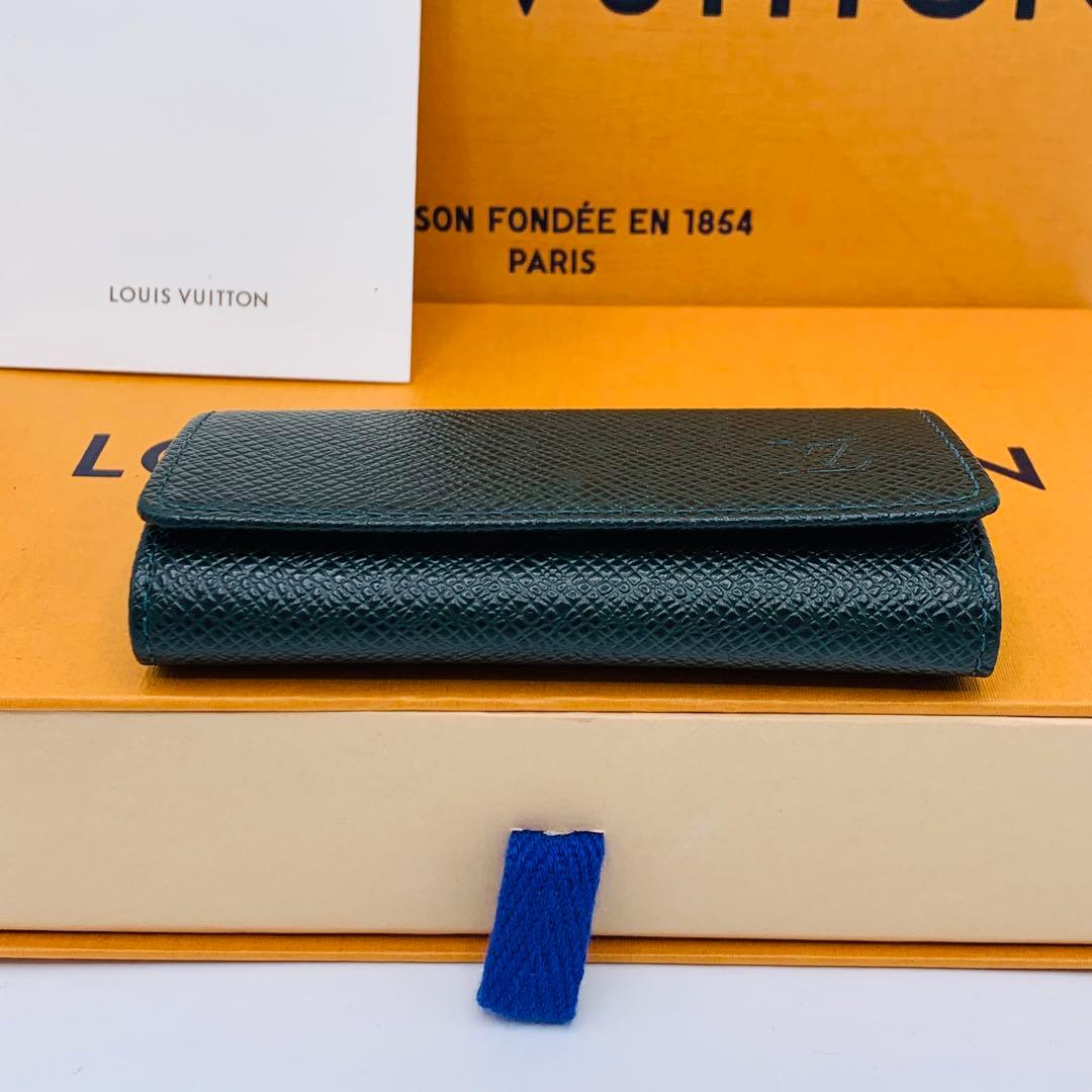 【新品同様】ルイヴィトン　キーケース　ミュルティクレ4 4連　タイガ