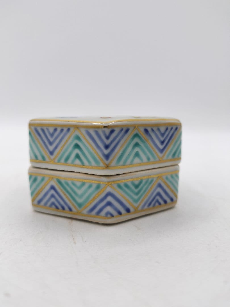 c709 香合 色絵 青龍 林淡幽 木箱 茶道具 古物