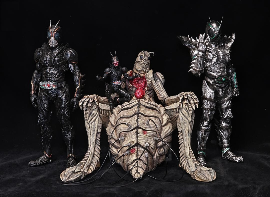 1/12 仮面ライダー 創世王（未組み立て未塗装) Creation King