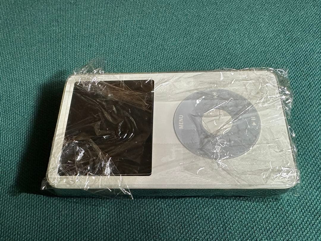 きれいなiPod Classic 5.5世代 MA448 80GB新品バッテリー
