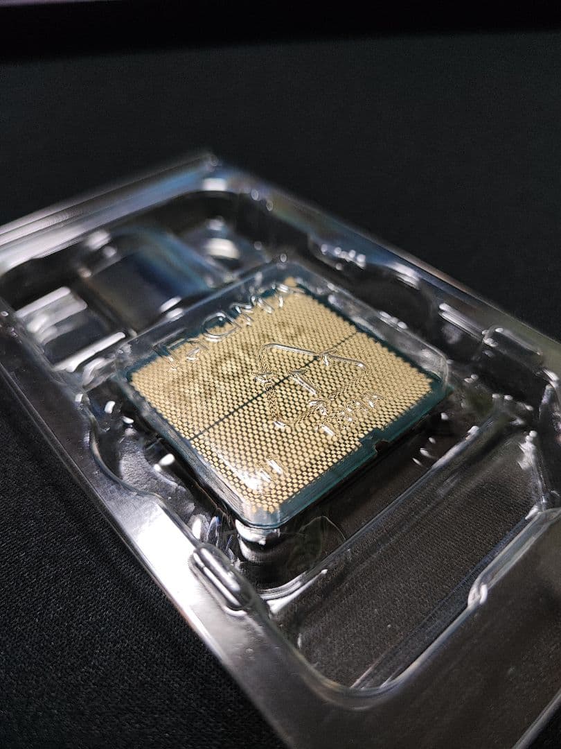 AMD Ryzen 7 7800X3D CPU 新品