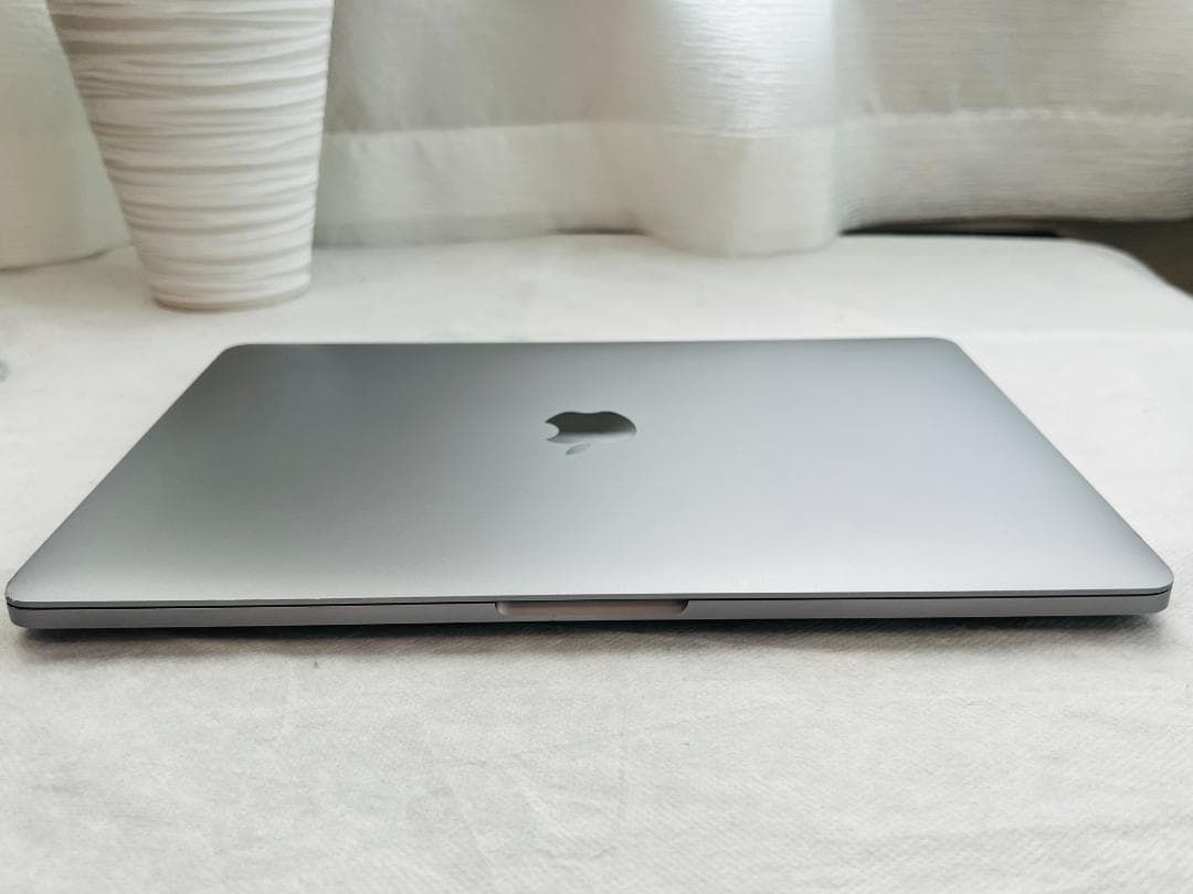 ★MacBook Pro 13 2020★M1 8コア/16GB/SSD 2TB