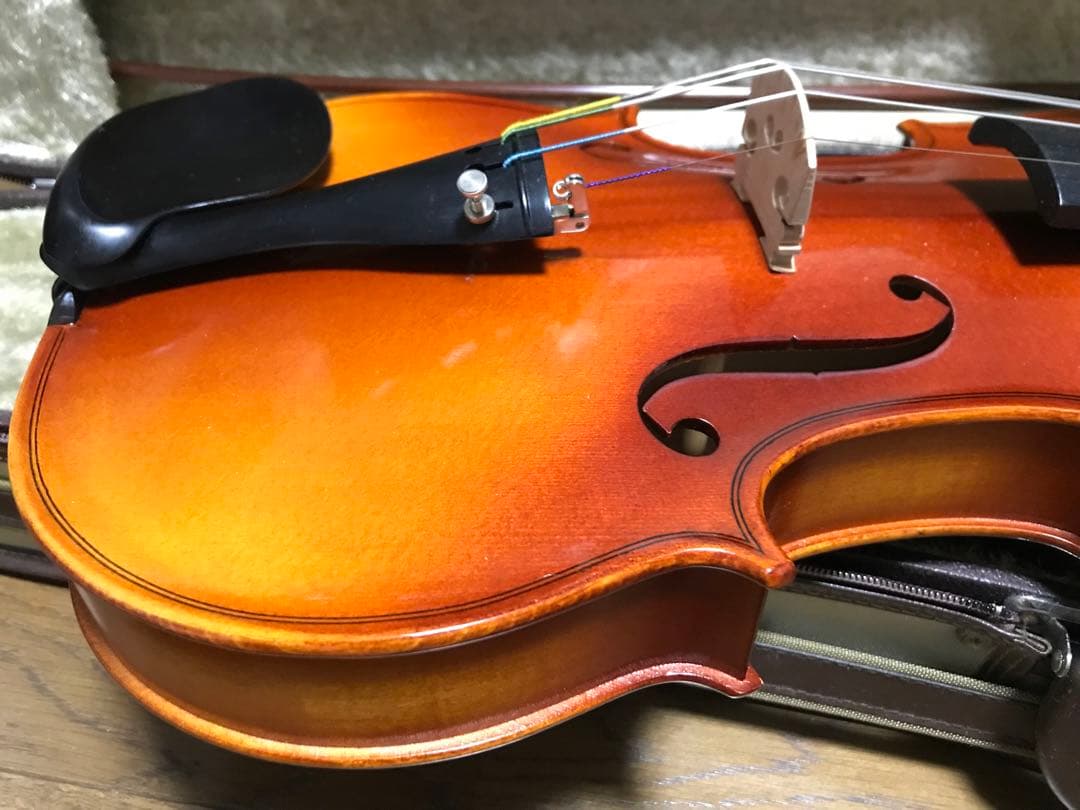4/4 No.280 SUZUKI VIOLIN 弓・肩当て付