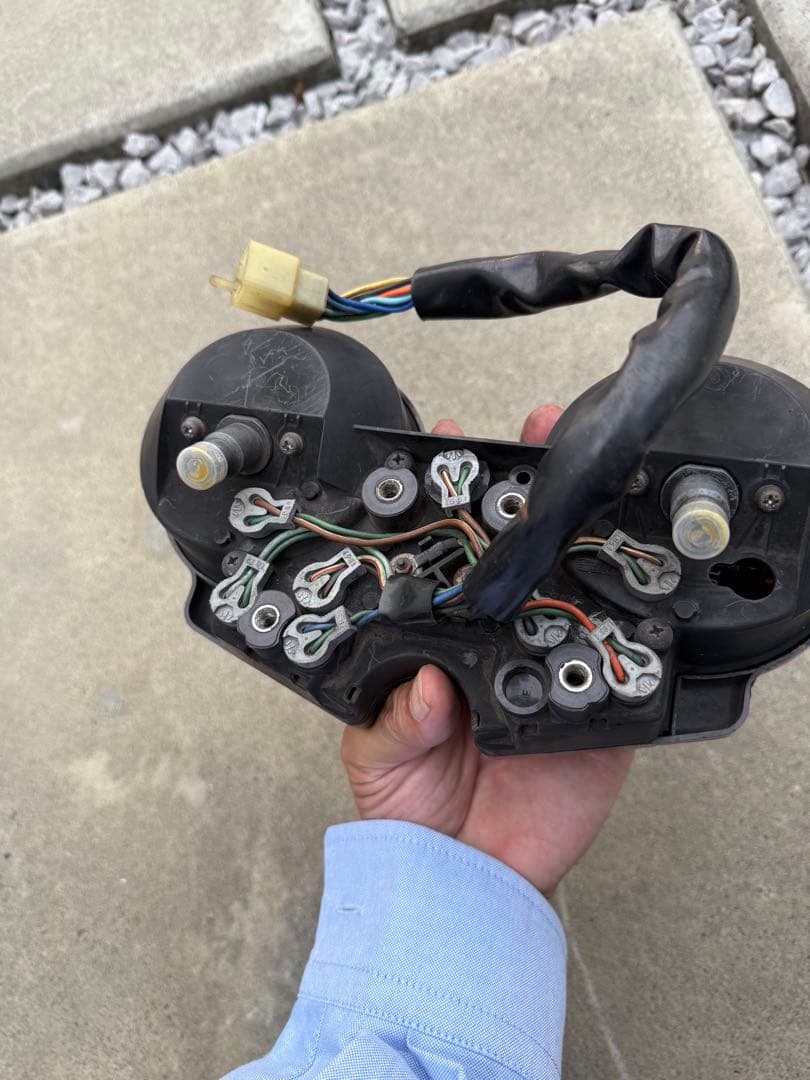 cbx400fホワイトメーターacp滅多に出ないと思います。当時物！