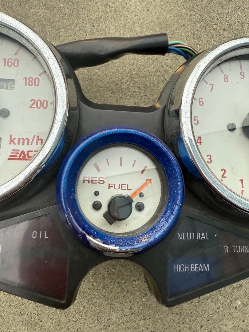 cbx400fホワイトメーターacp滅多に出ないと思います。当時物！