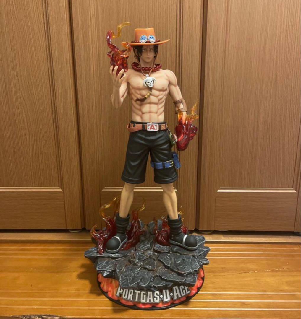 ワンピース　エース　約70cm 特大　フィギュア