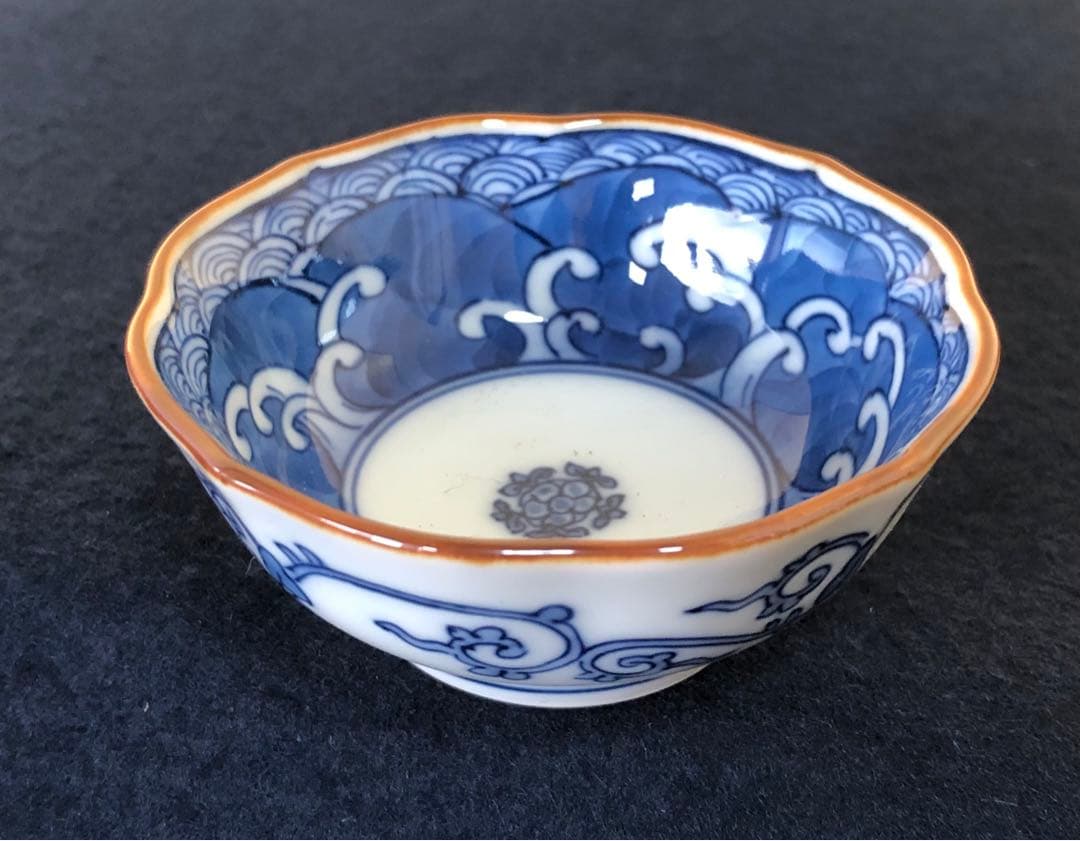 《レ》源右衛門作 染付四海波 輪花 猪口5客 酒器 共箱　251127お1