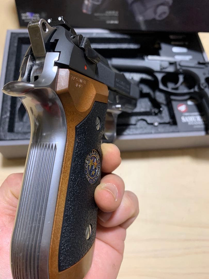 美品　外装カスタム　東京マルイサムライエッジスタンダードモデル　固定ポップ