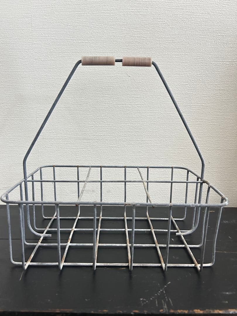 ヴィンテージ ミルククレート（ミルク瓶付）