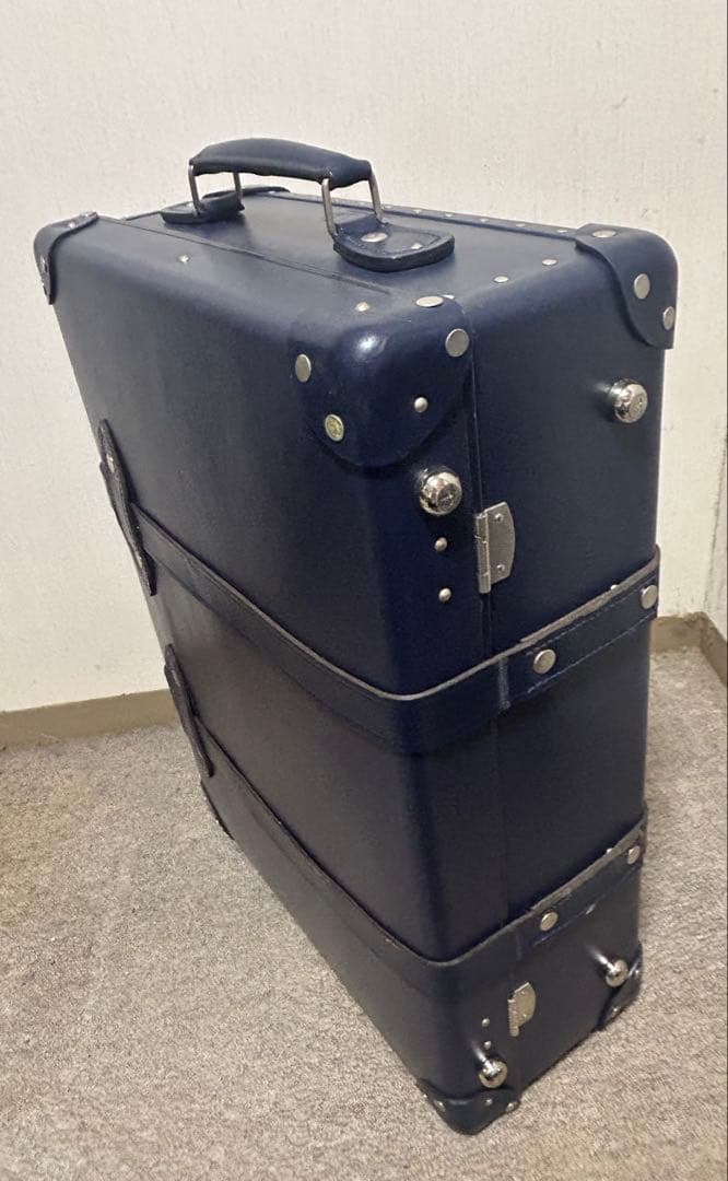 グローブトロッター センテナリー キャリーオン 20インチ ネイビー