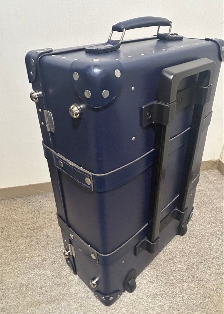 グローブトロッター センテナリー キャリーオン 20インチ ネイビー