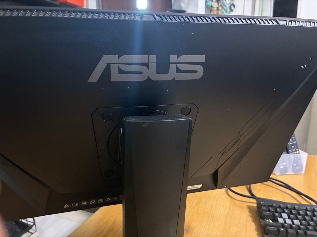 ASUSゲーミングモニター144hz