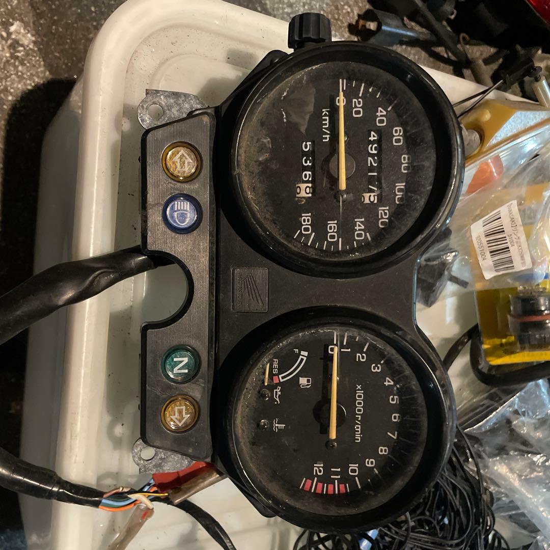 I*h様 CB400 nc31 メーター