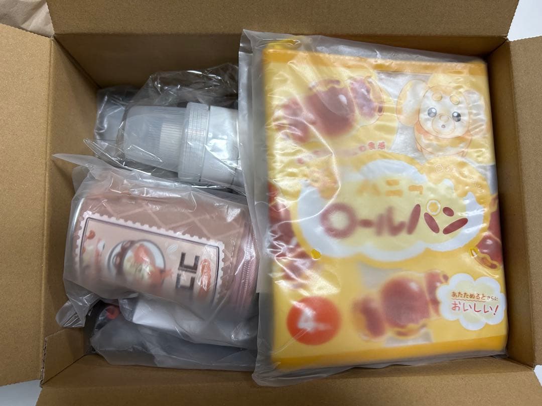 ポケモンセンター限定 ピカピカマート ポーチなどまとめ売り