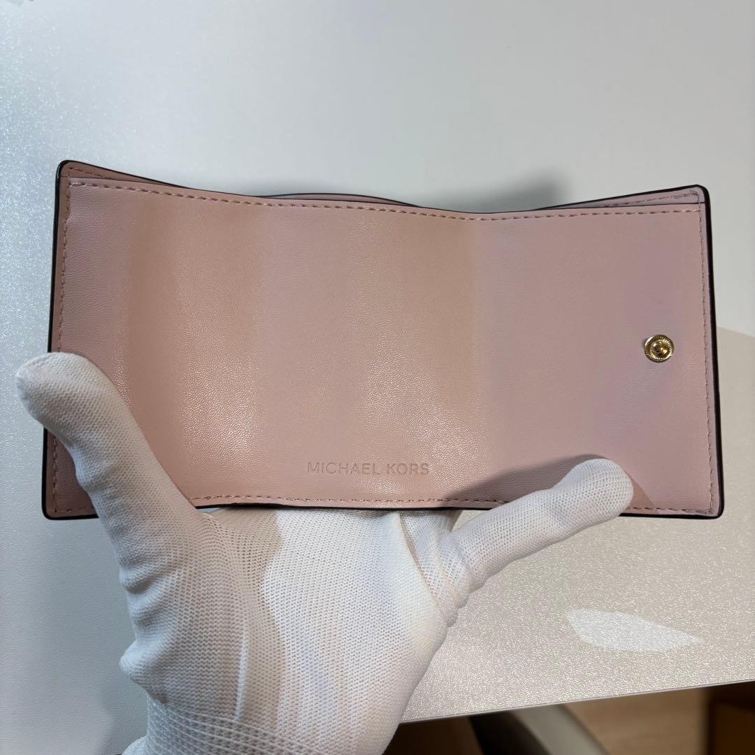 年内売り切ります 新品正規MICHAEL KORS Greenwichピンク財布