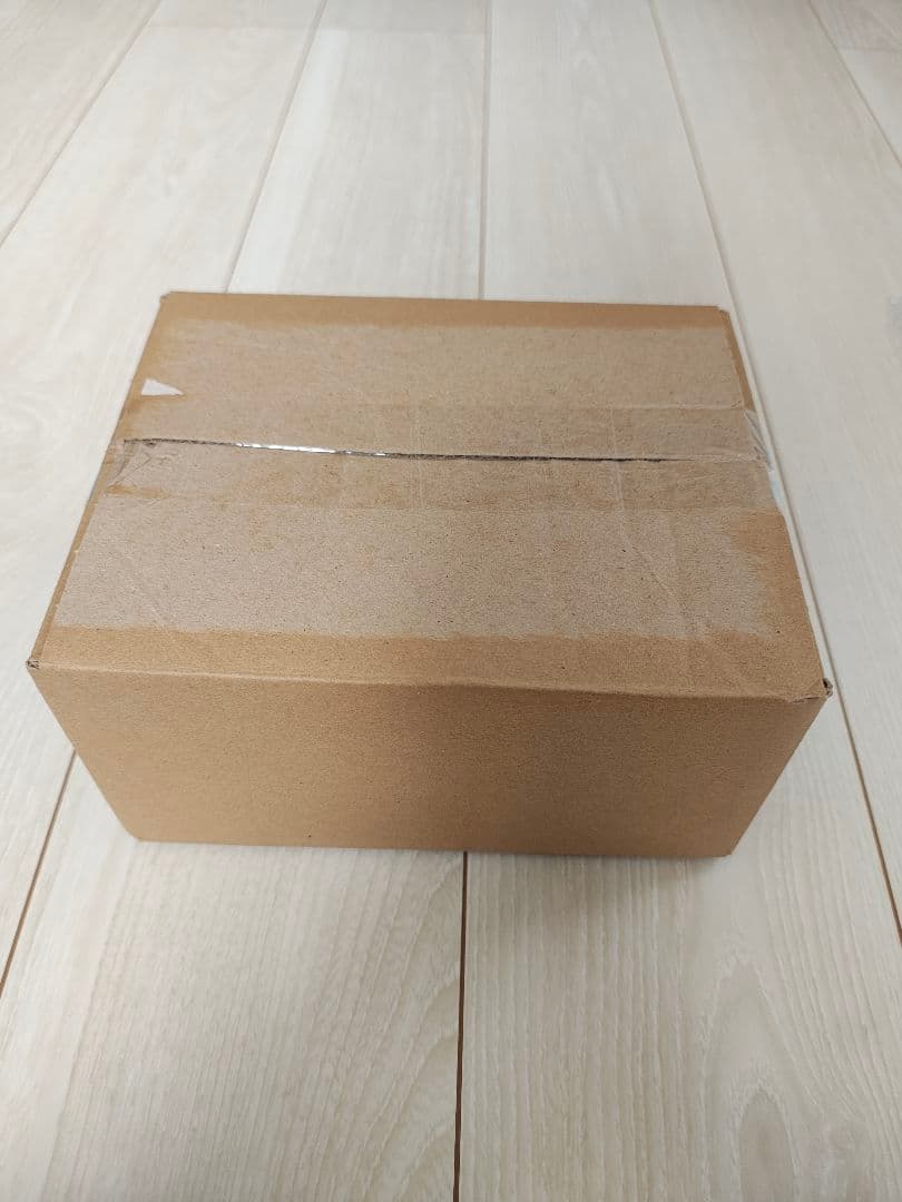 SIMフリー　iPhone16 128GB ブラック ケース付き　フィルム貼付済