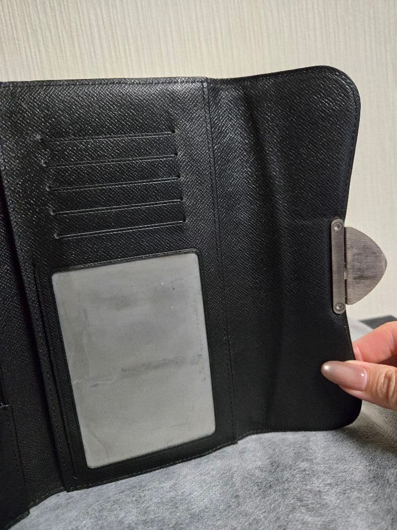 Louis Vuitton ルイヴィトン エピ 長財布 三つ折り財布 ウジェニ
