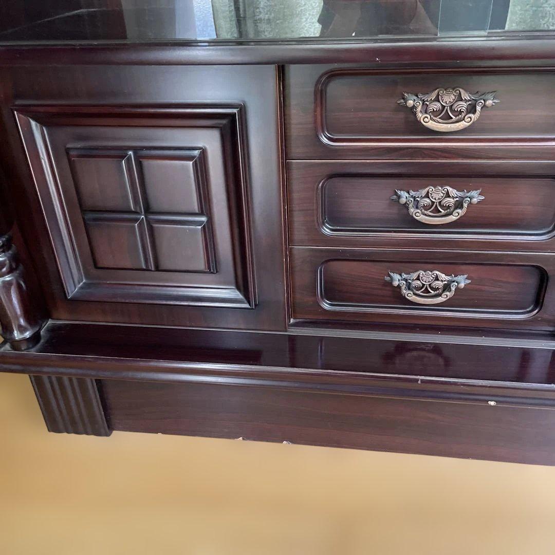 クラシックスタイル ガラスキャビネット　　MB2156 直接の引取おすすめ