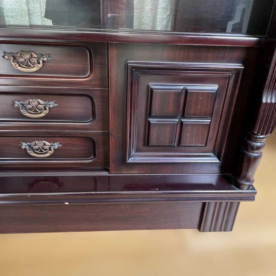 クラシックスタイル ガラスキャビネット　　MB2156 直接の引取おすすめ