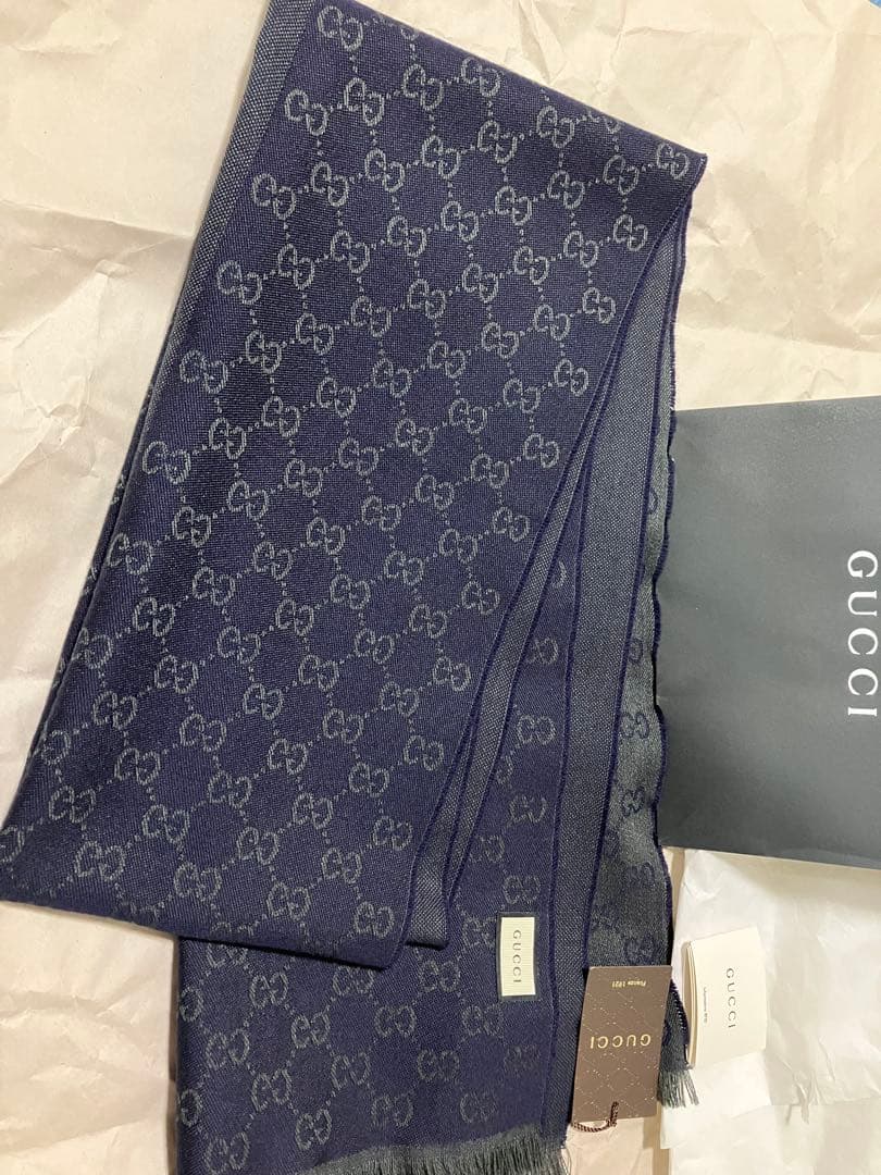 ヒ*デ様 GUCCI グッチ　新品　マフラー　ストール　メンズ　レディース　 g