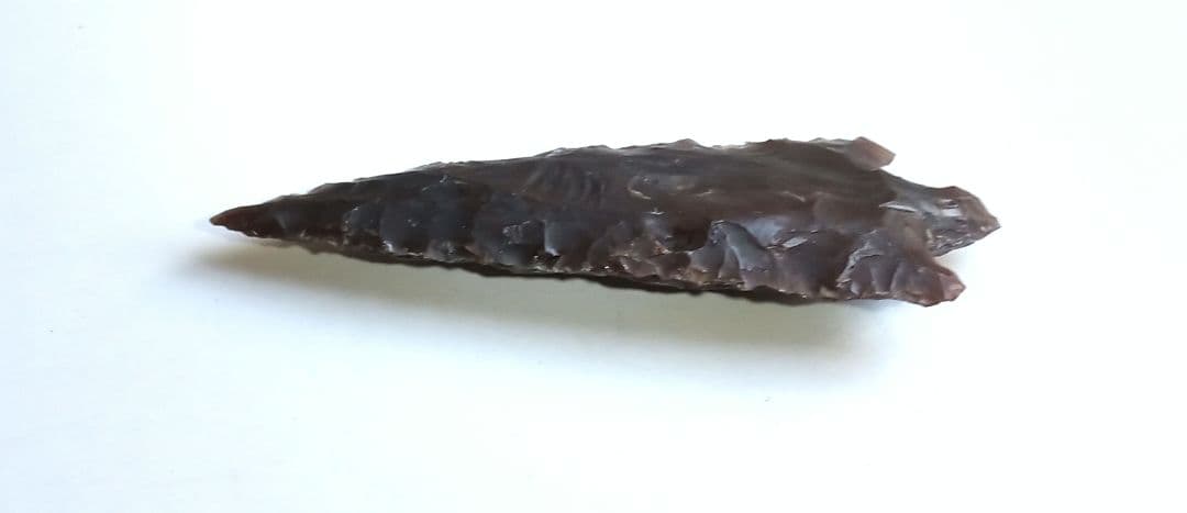 ❑ 憧れの赤メノウ モスアゲート 旧石器 372  ❒ 尖頭器 石器 模写