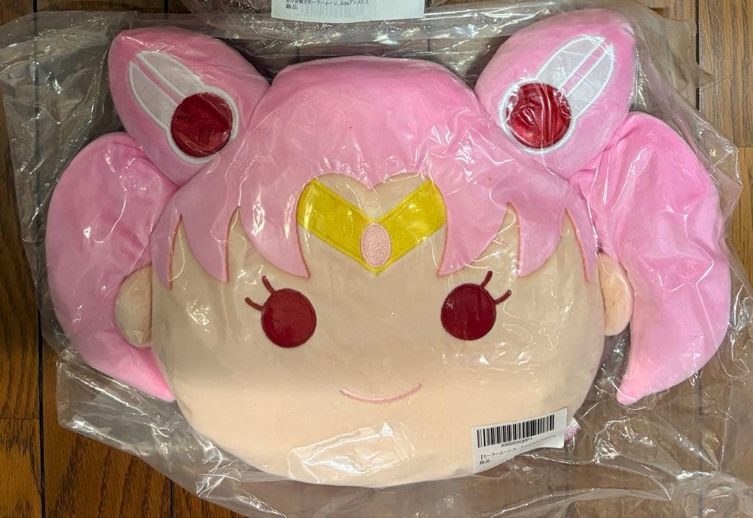 601ぬ　セーラームーン　ストア　もちもちフェイスクッション　お顔　ちびうさ