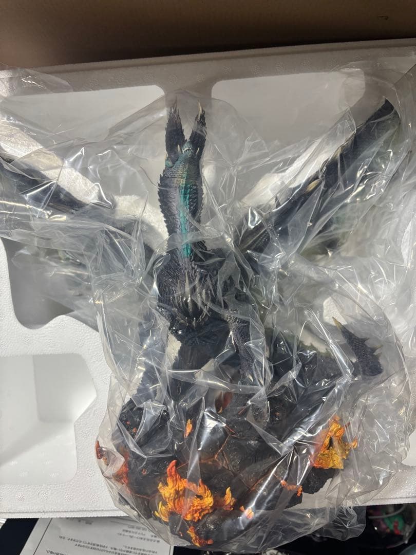 カプコンフィギュアビルダー クリエイターズモデル 煌黒龍 アルバトリオン