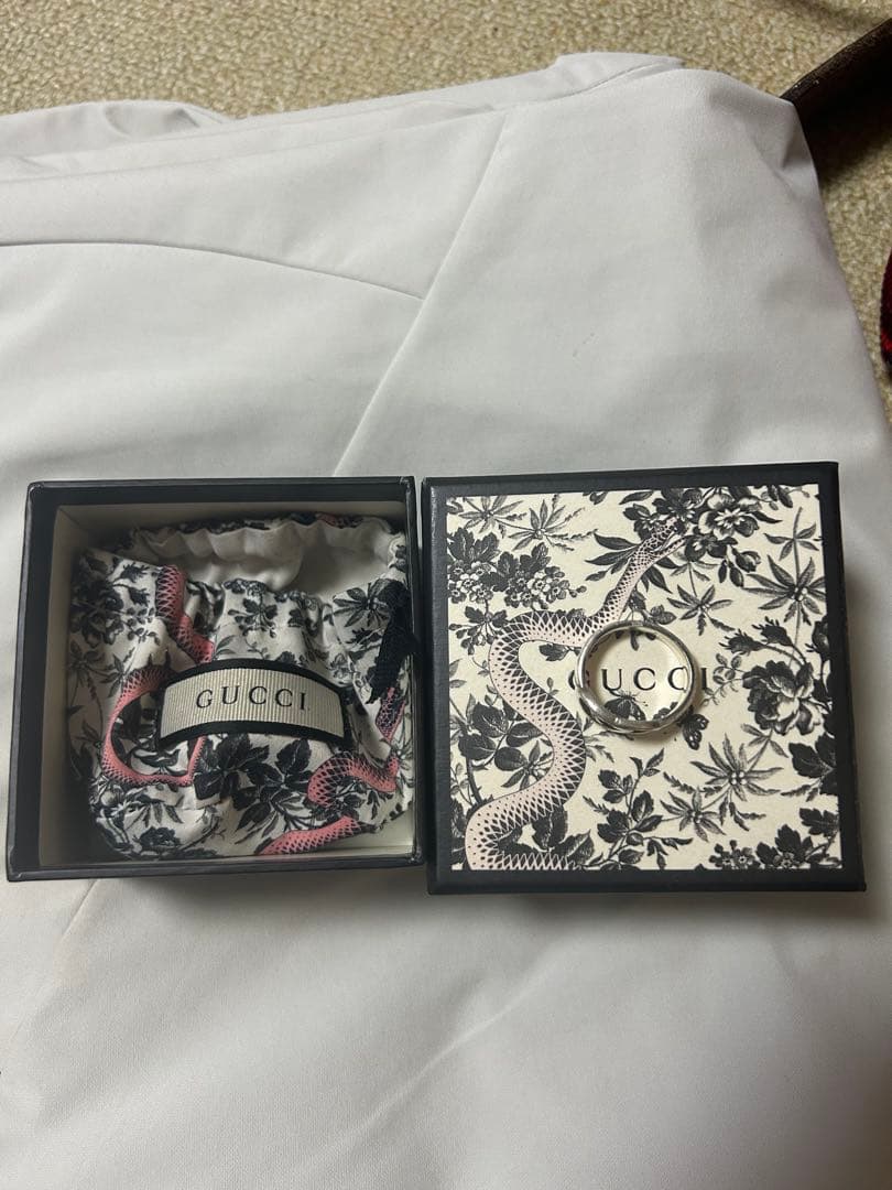 GUCCI ダブルGロゴ シルバーリング　925 19号