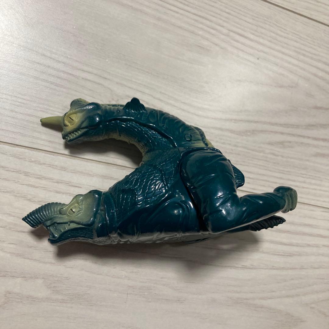 ブローズ　ソフビ　サンプル？中国バンダイ？