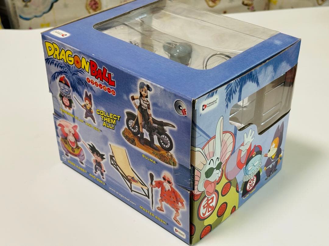 ドラゴンボール　悟空　兎人参化　ブルマ　ピラシュウ　フィギュア