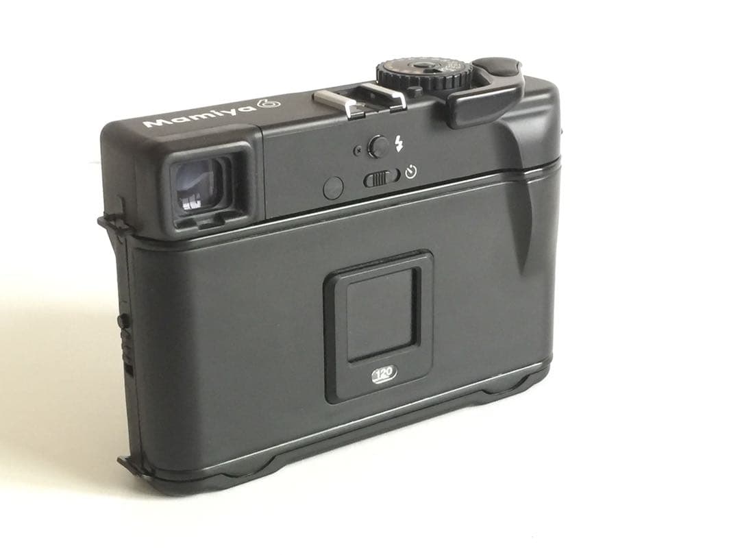 New Mamiya6 MF 本体・レンズ３本セット　 他、付属品多数
